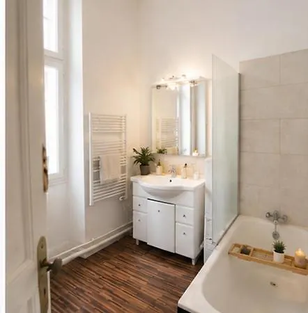 Saint-reminiscence Apartment *
